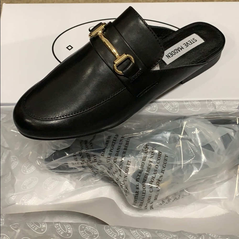STEVE MADDEN KANDI LOAFER